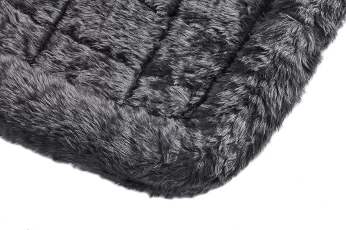 Luxurious Polyester Dog Bed - Image 3